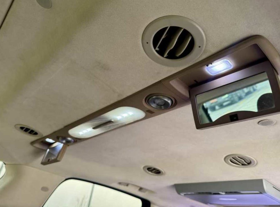캐딜락 에스컬레이드 6.2 V8 ESV 사진 8