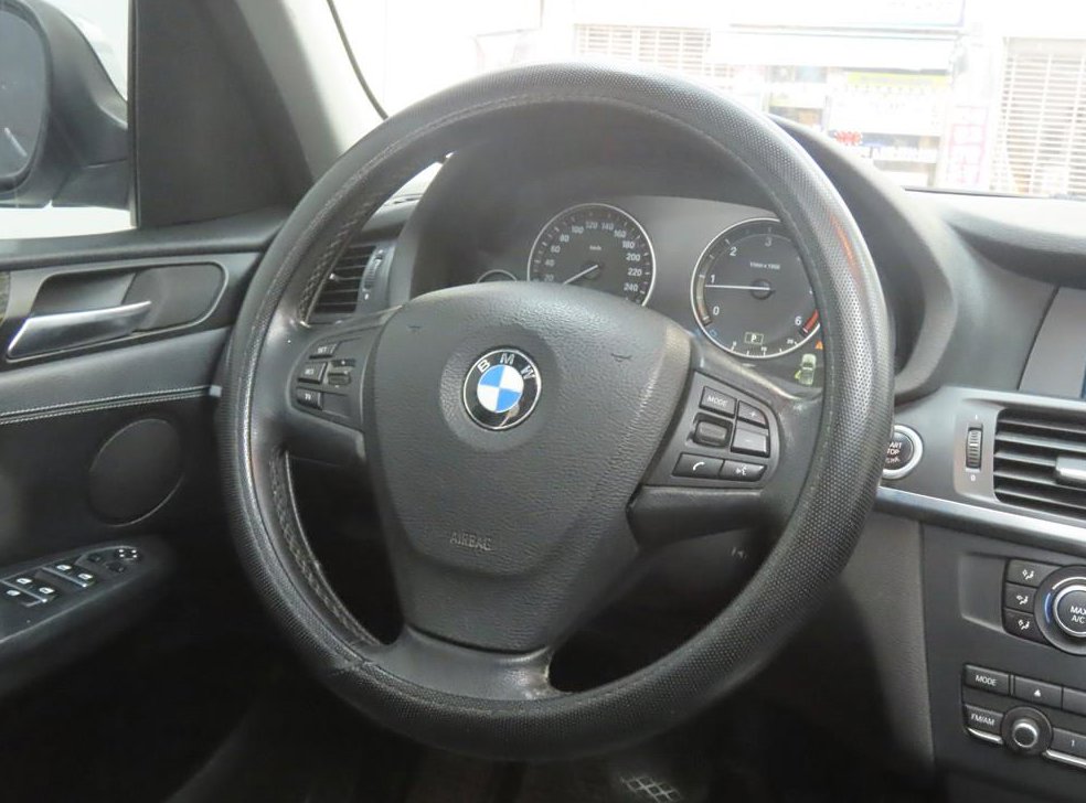 BMW X3 xDrive 20d 사진 19
