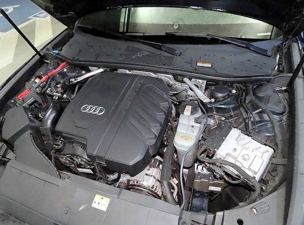 아우디 A6 45 TFSI 콰트로 프리미엄 사진 19