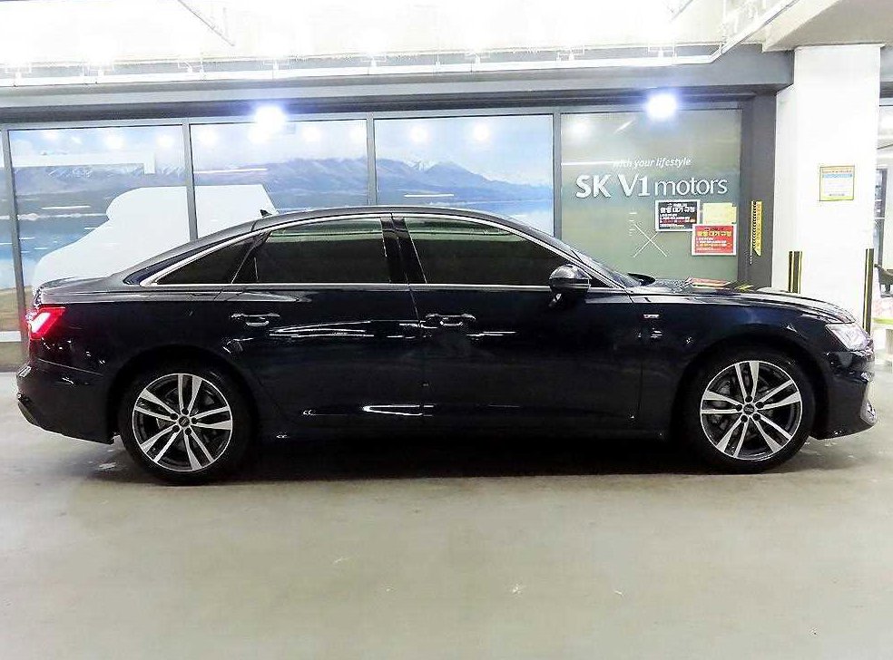 아우디 A6 45 TFSI 콰트로 프리미엄 사진 4