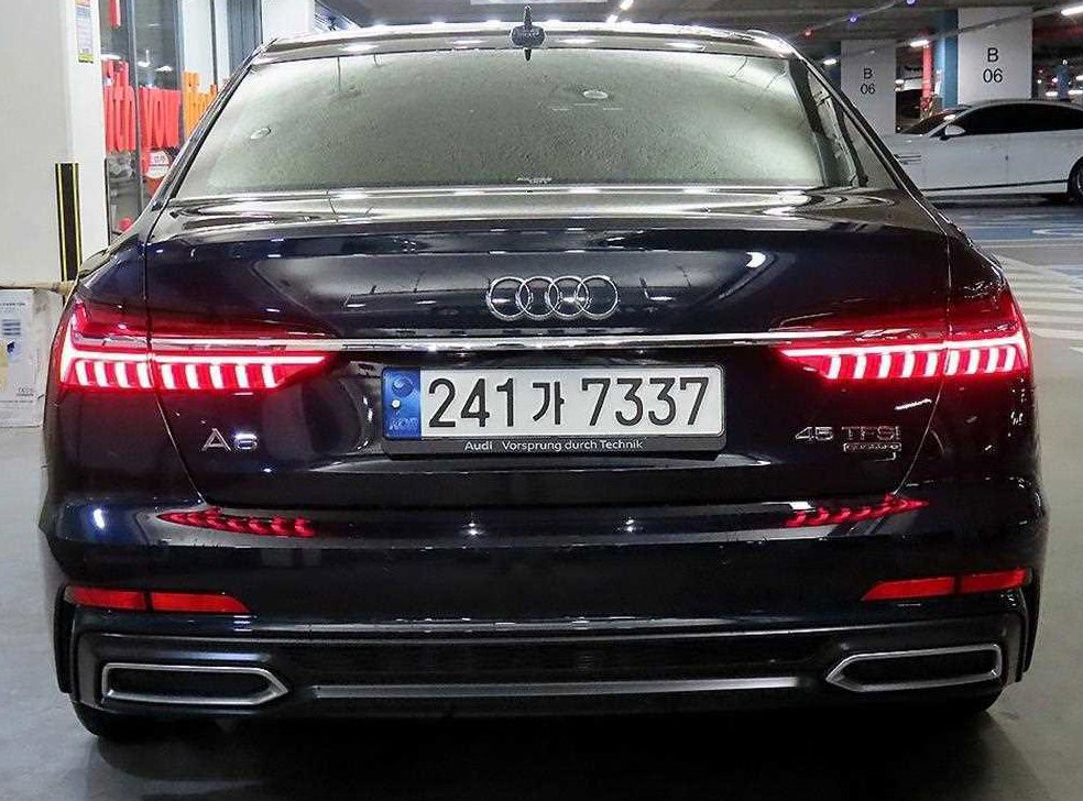 아우디 A6 45 TFSI 콰트로 프리미엄 사진 6