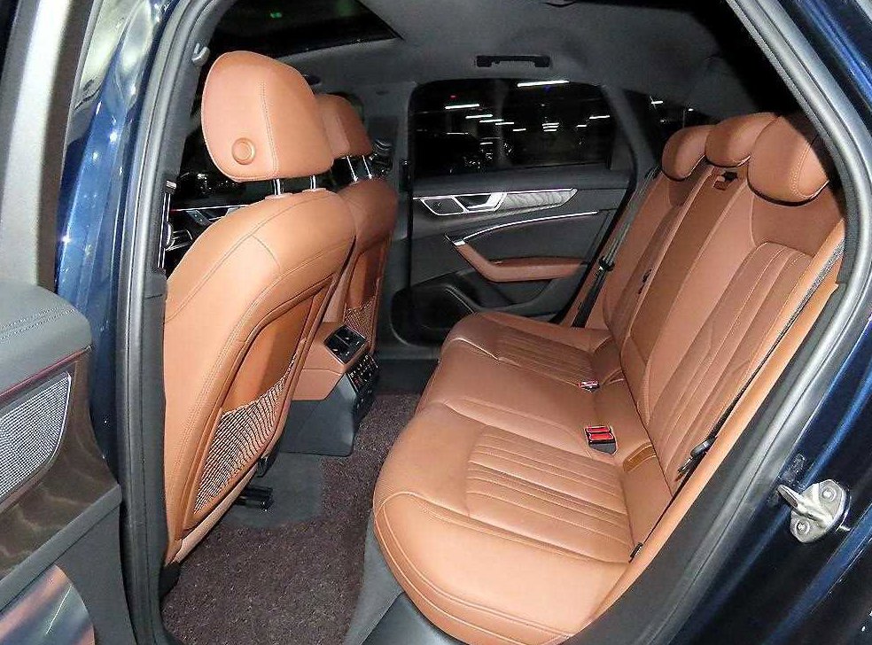 아우디 A6 45 TFSI 콰트로 프리미엄 사진 7