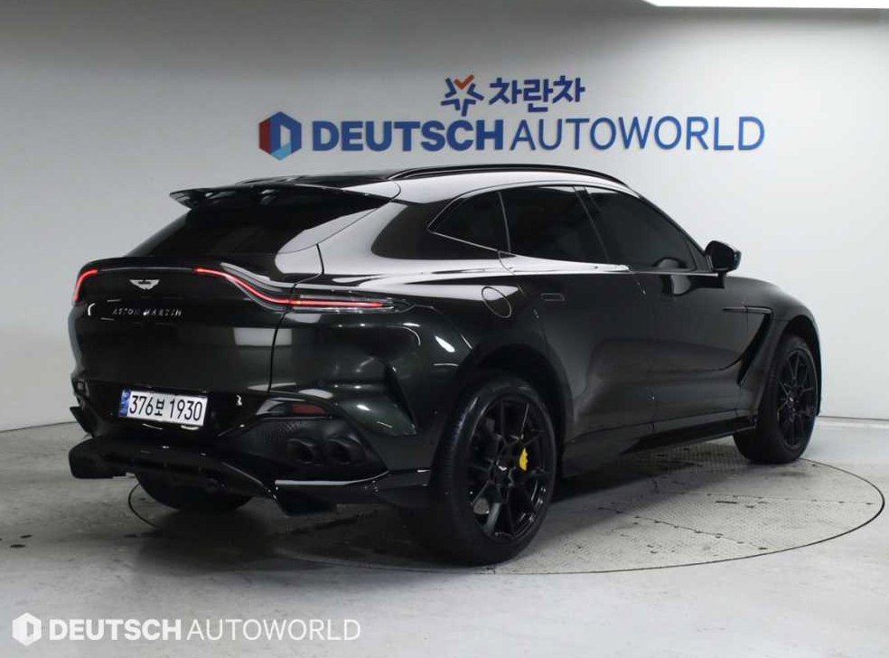 애스턴마틴 DBX 4.0 V8 707 사진 2