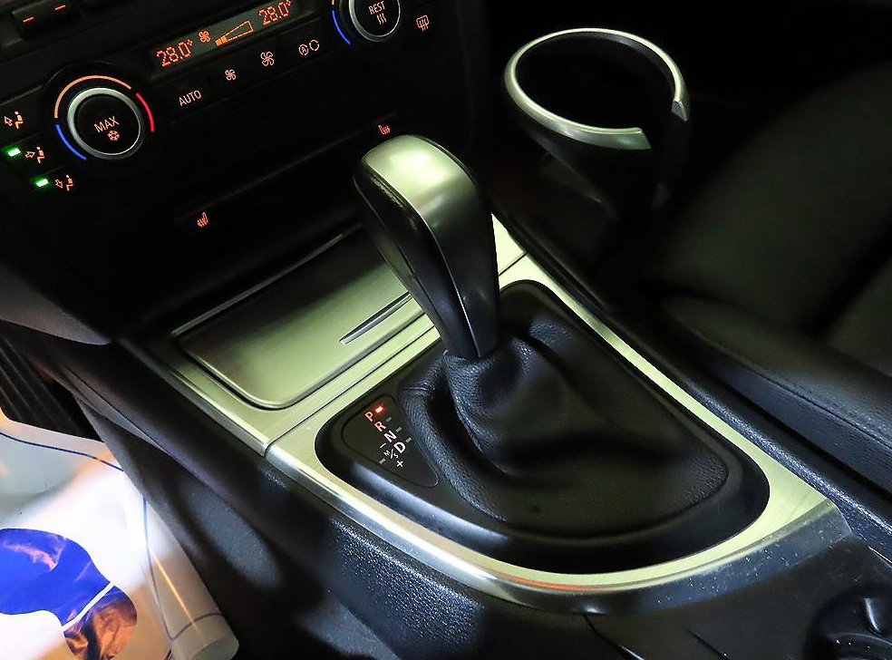 BMW 1시리즈 120d 쿠페 사진 12