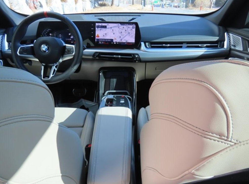 BMW X1 M35i xDrive 사진 15