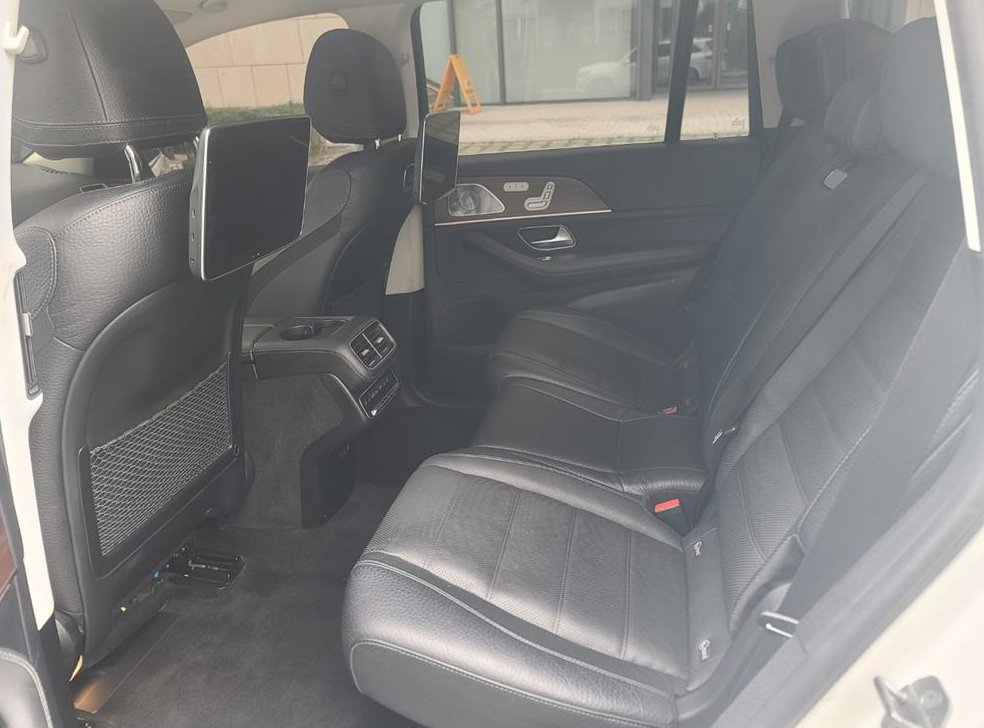 벤츠 GLS 클래스 GLS 400d 4MATIC 사진 13