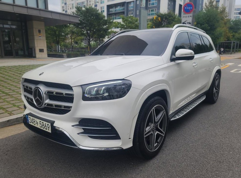 벤츠 GLS 클래스 GLS 400d 4MATIC 사진 2