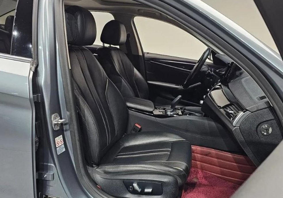 BMW 5시리즈 520i 럭셔리 사진 10