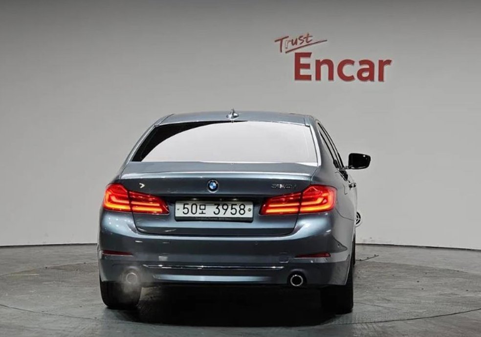 BMW 5시리즈 520i 럭셔리 사진 4