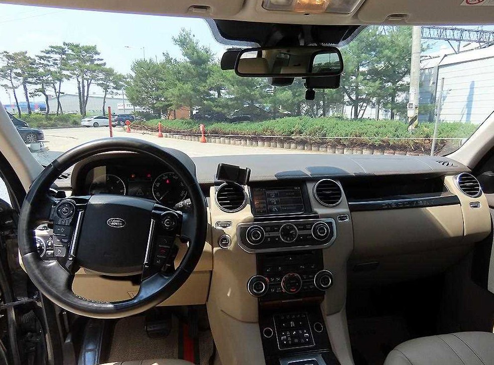 랜드로버 디스커버리 3.0 SDV6 HSE 사진 7