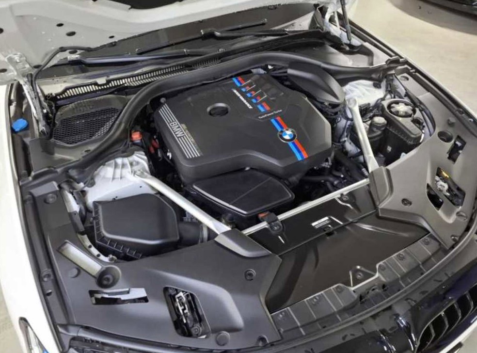 BMW 5시리즈 530i M 스포츠 사진 11