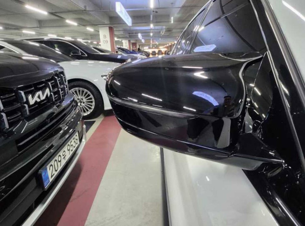 BMW 5시리즈 530i M 스포츠 사진 18