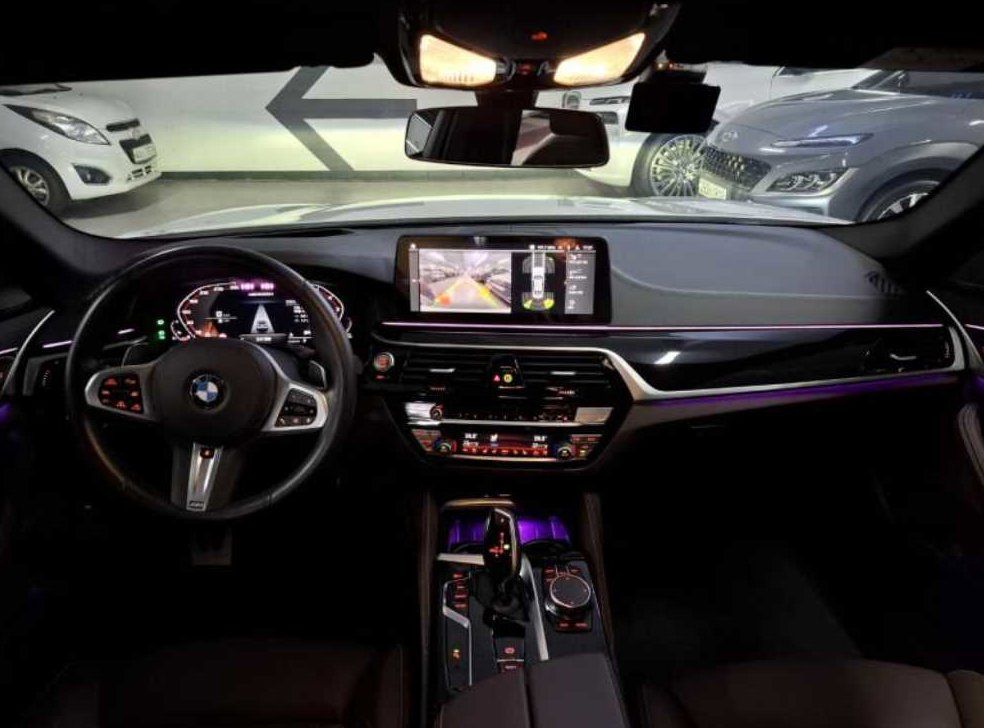 BMW 5시리즈 530i M 스포츠 사진 7