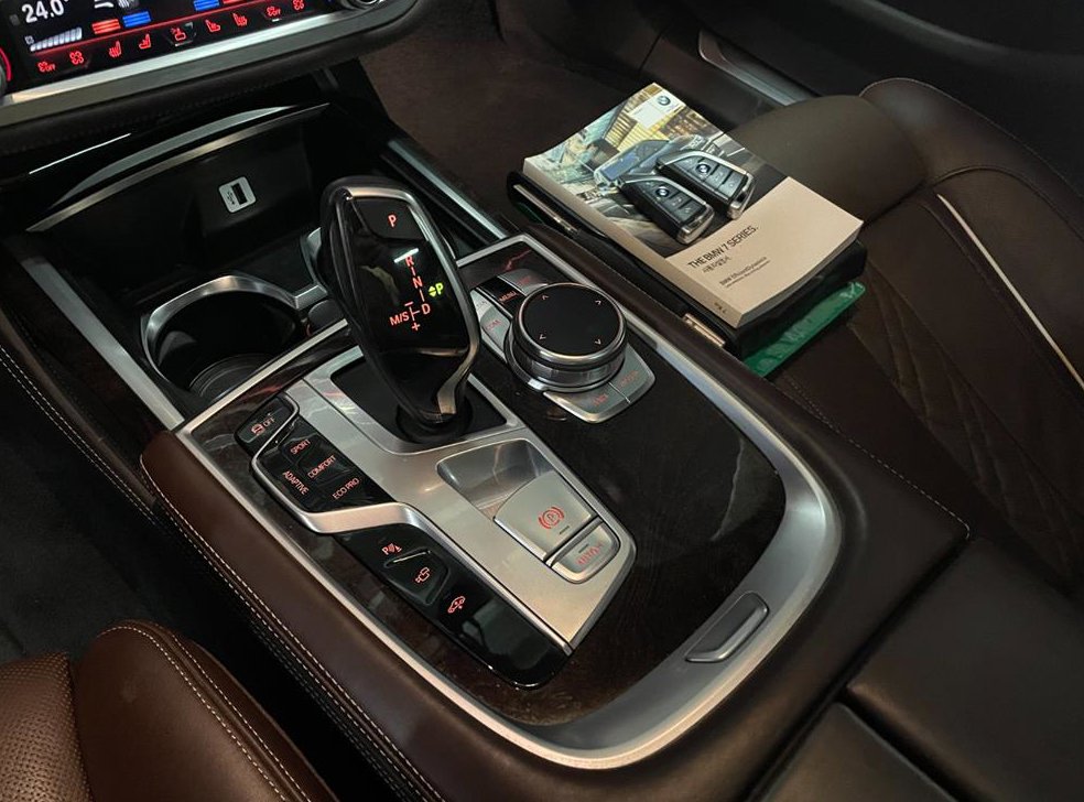 BMW 7시리즈 730Ld xDrive 사진 11