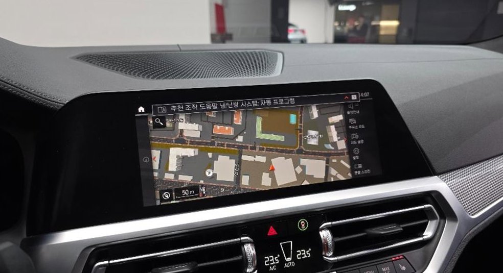 BMW 3시리즈 M340i 사진 15