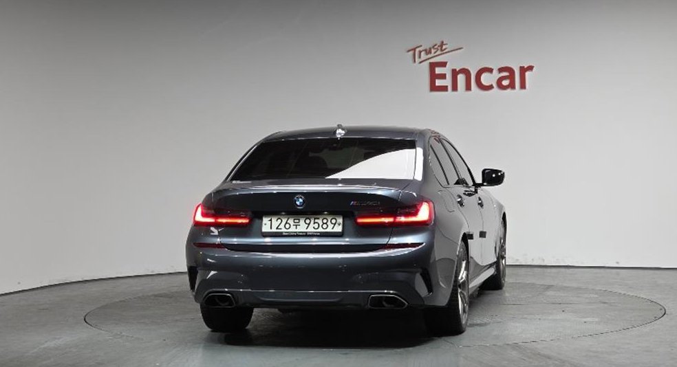 BMW 3시리즈 M340i 사진 4