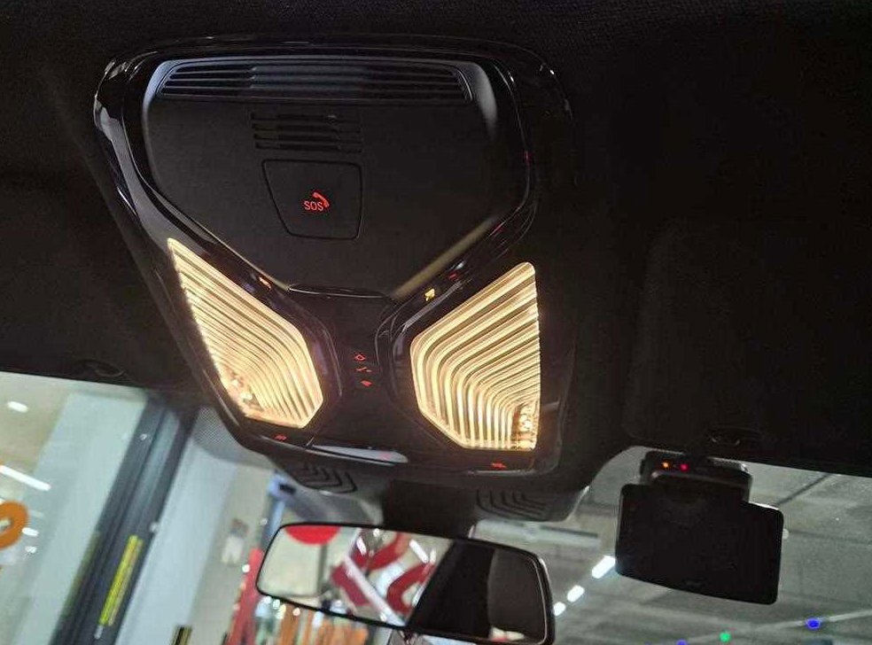 BMW 5시리즈 523d M 스포츠 사진 18