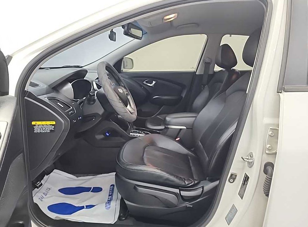 현대 투싼 2WD VGT LX20 사진 11