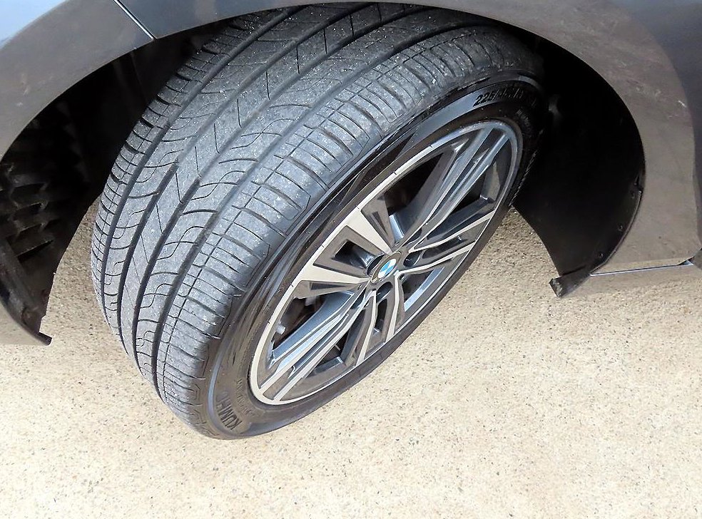 BMW 2시리즈 220i M 스포츠 사진 20