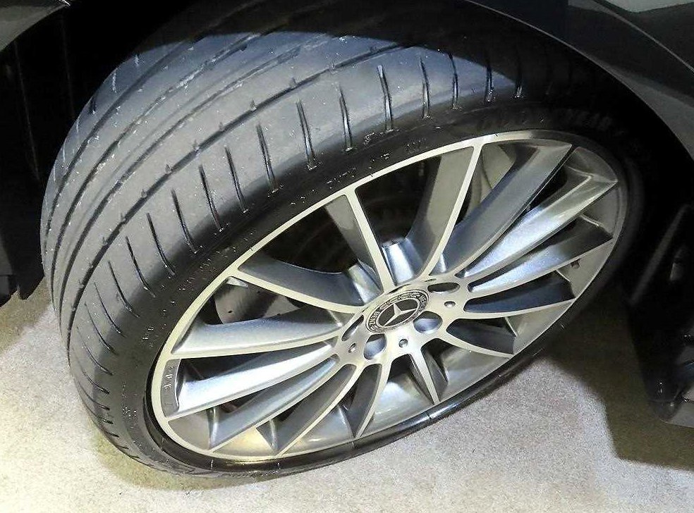 벤츠 E 클래스 E350 4MATIC AMG LINE 사진 20