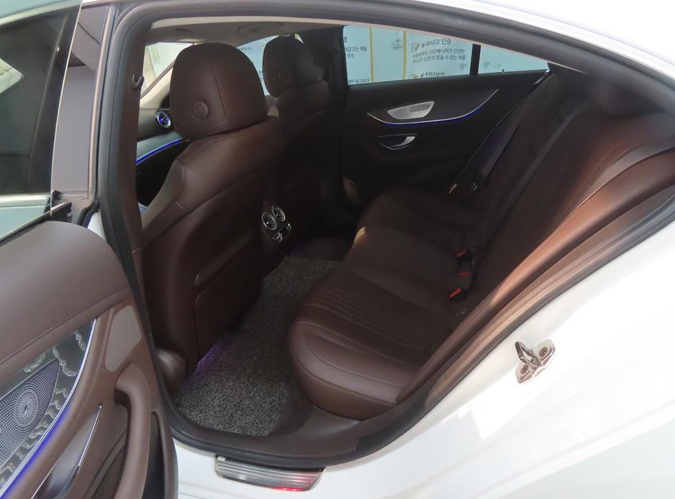 벤츠 CLS 클래스 CLS 450 4MATIC AMG Line 사진 6