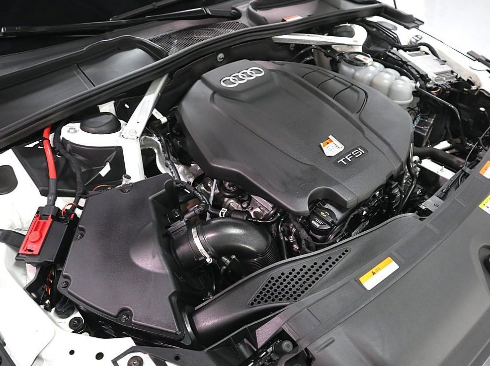 아우디 A4 40 TFSI 프리미엄 사진 6