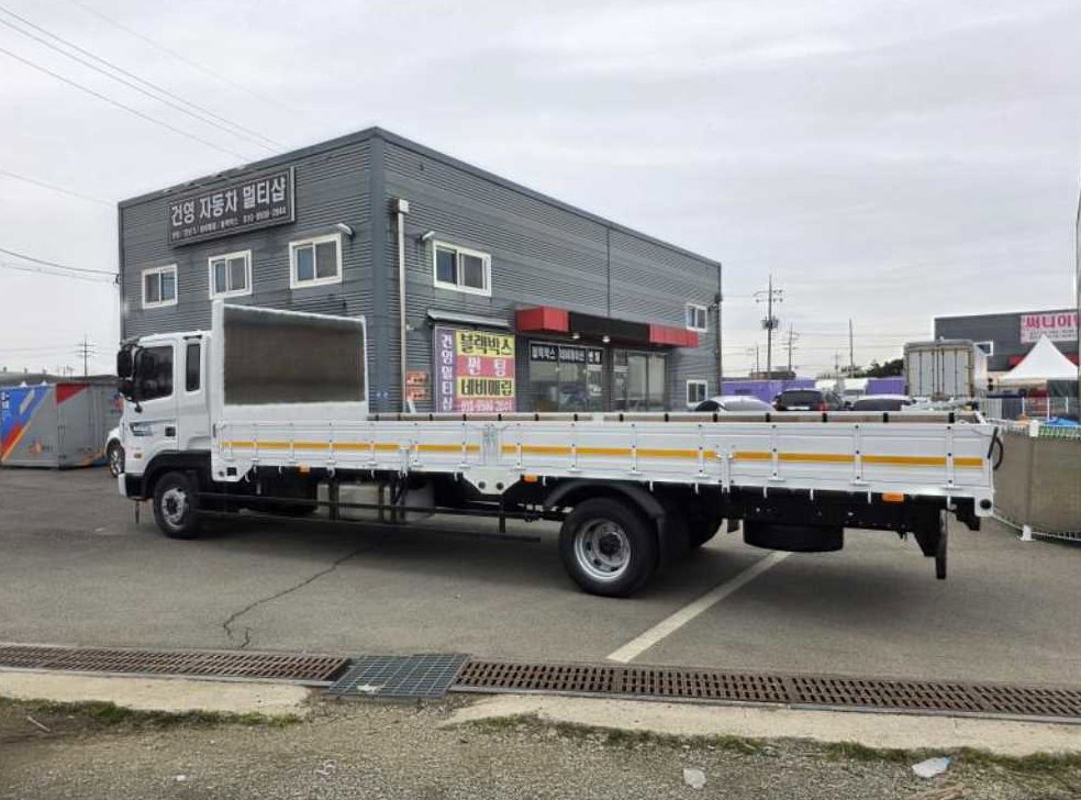 중대형화물 카고 메가트럭4.5톤 사진 19