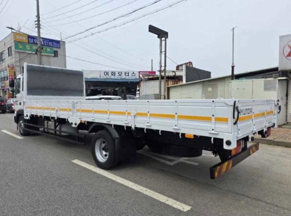 중대형화물 카고 메가트럭4.5톤 사진 2