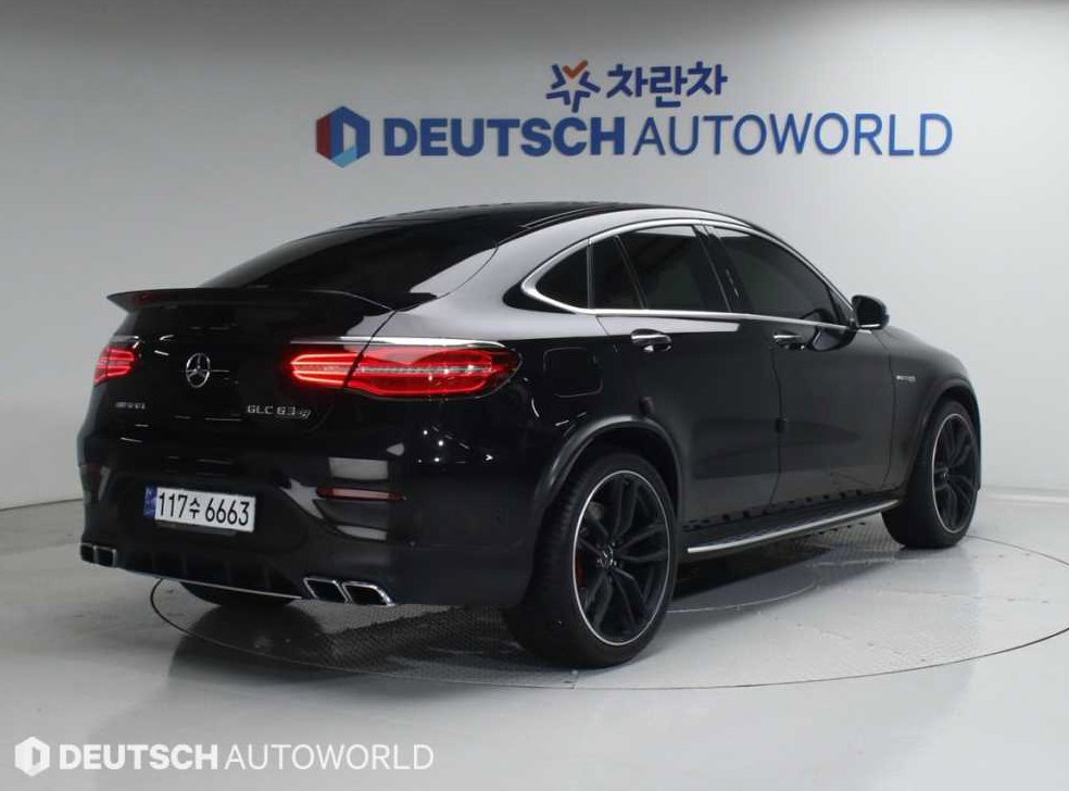 벤츠 GLC 클래스 AMG GLC 63 S 4MATIC+ 쿠페 사진 2