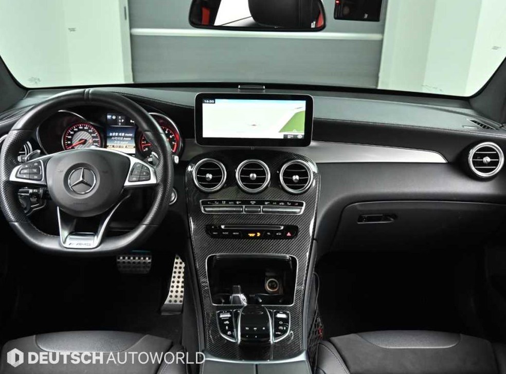 벤츠 GLC 클래스 AMG GLC 63 S 4MATIC+ 쿠페 사진 7