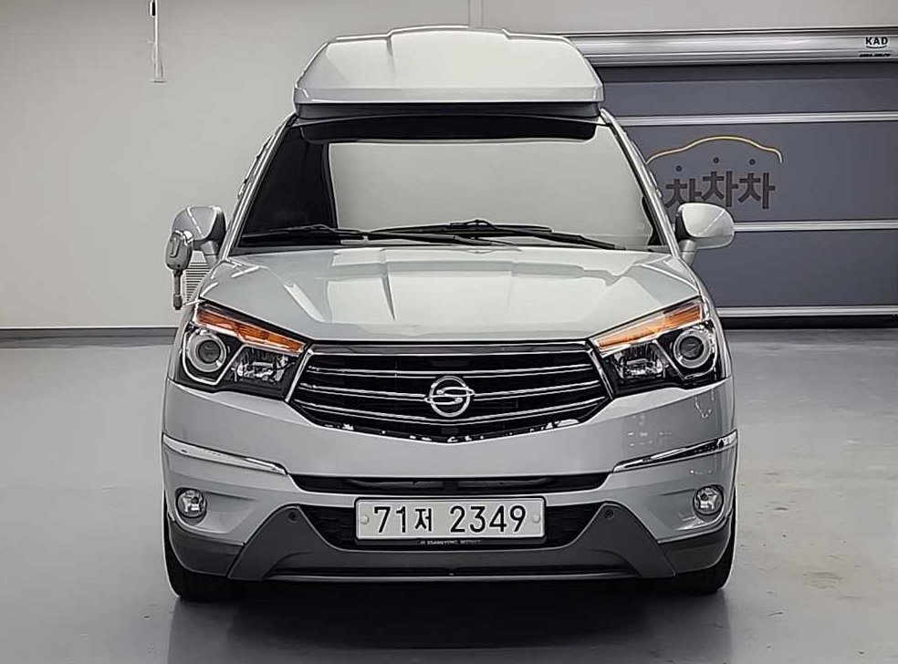 KG모빌리티(쌍용)  코란도 4WD 샤토 사진 2