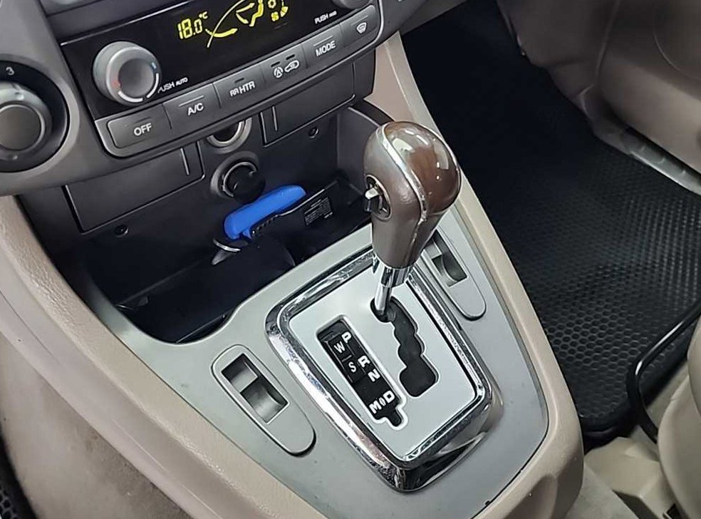 KG모빌리티(쌍용)  코란도 4WD 샤토 사진 8