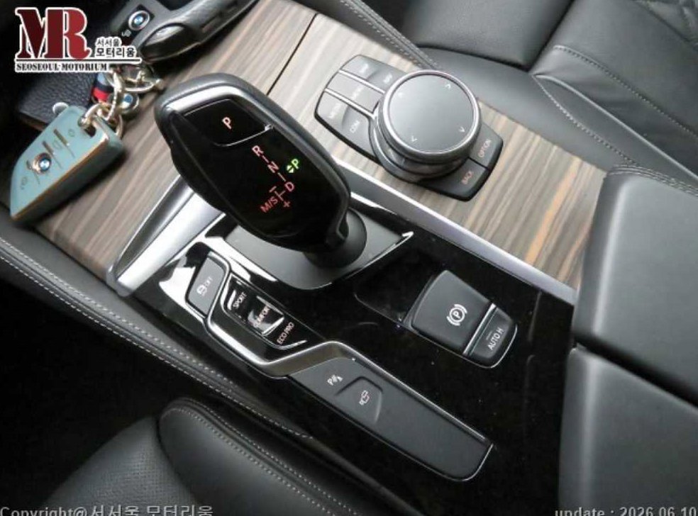 BMW 5시리즈 520d xDrive M 스포츠 플러스 사진 11