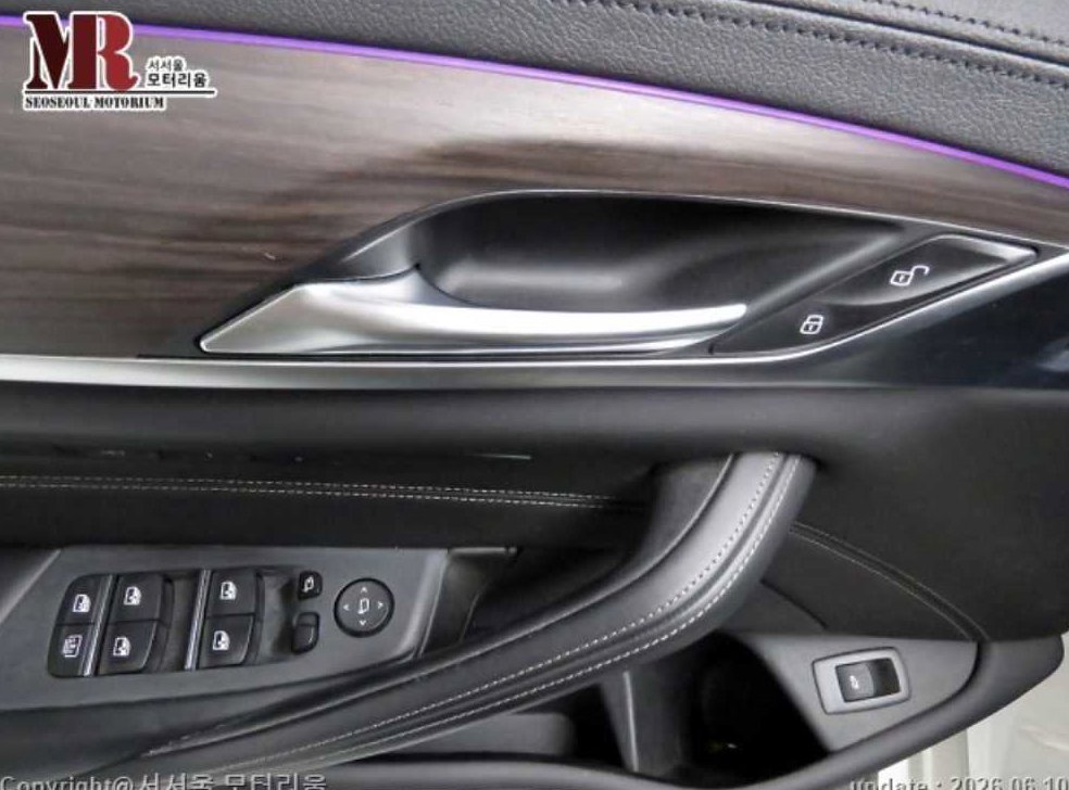 BMW 5시리즈 520d xDrive M 스포츠 플러스 사진 15