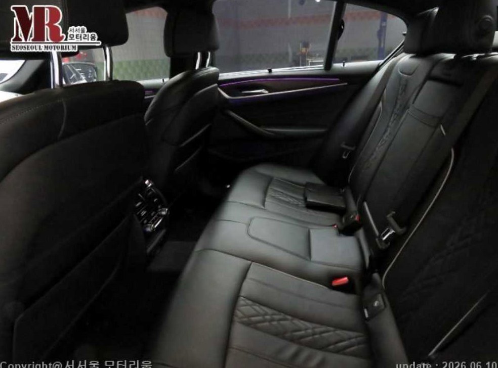 BMW 5시리즈 520d xDrive M 스포츠 플러스 사진 6
