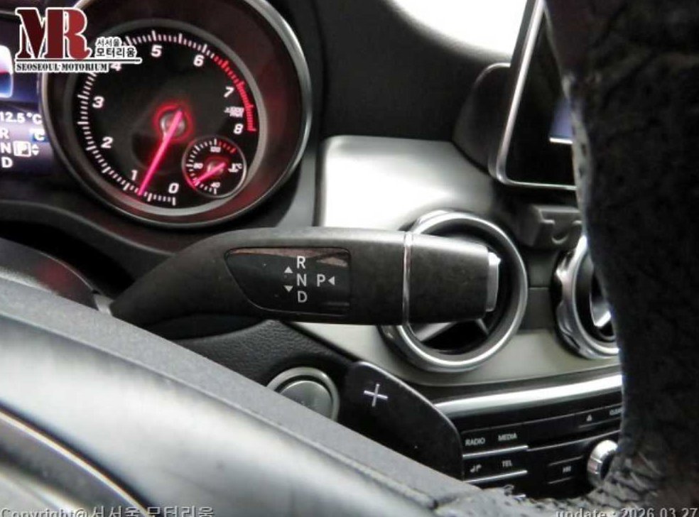 벤츠 GLA 클래스 GLA220 프리미엄 사진 11