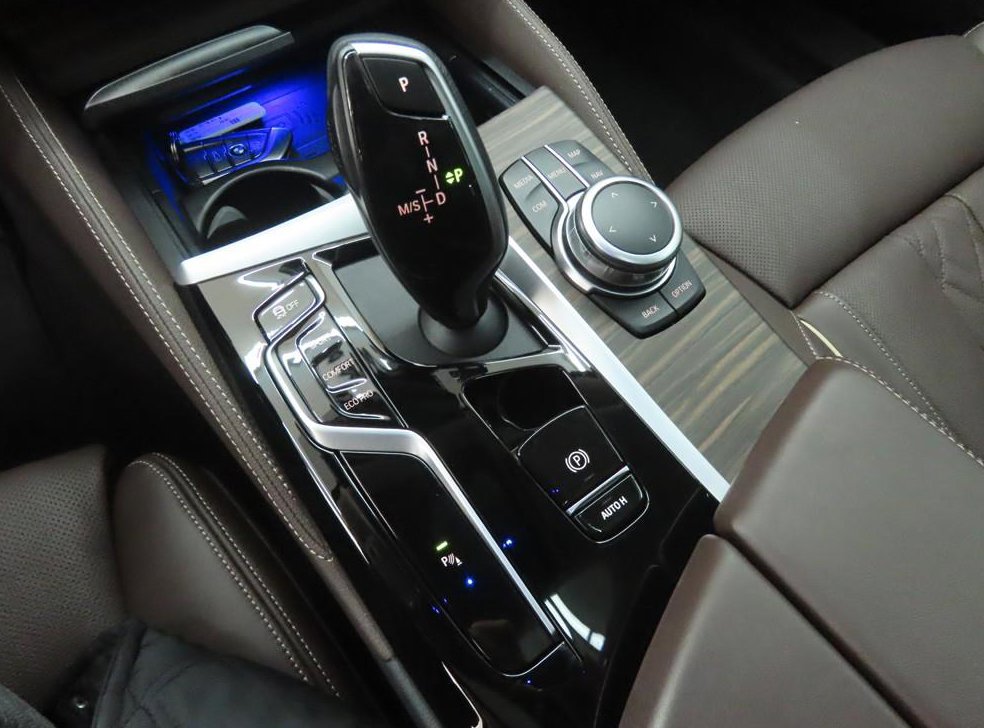 BMW 5시리즈 530i 럭셔리 사진 12