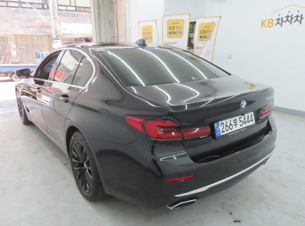 BMW 5시리즈 530i 럭셔리 사진 4