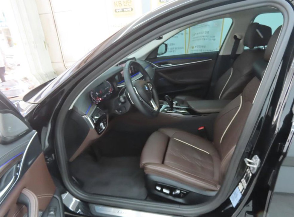 BMW 5시리즈 530i 럭셔리 사진 5