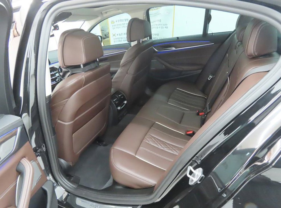 BMW 5시리즈 530i 럭셔리 사진 6