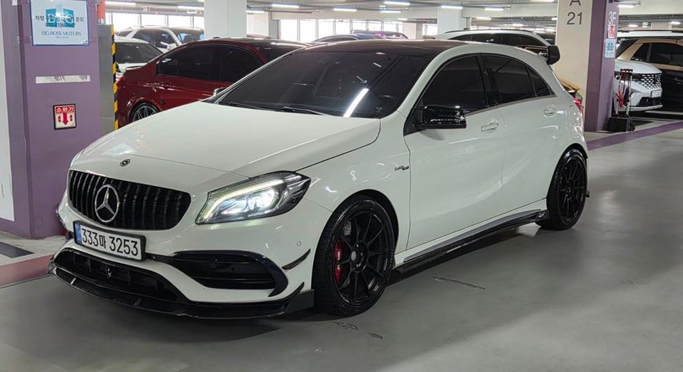 벤츠 A 클래스 A45 AMG 4MATIC