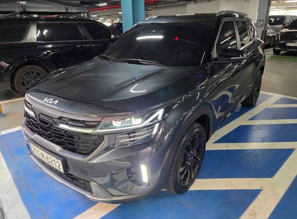 기아 셀토스 가솔린 1.6 터보 2WD 사진 3
