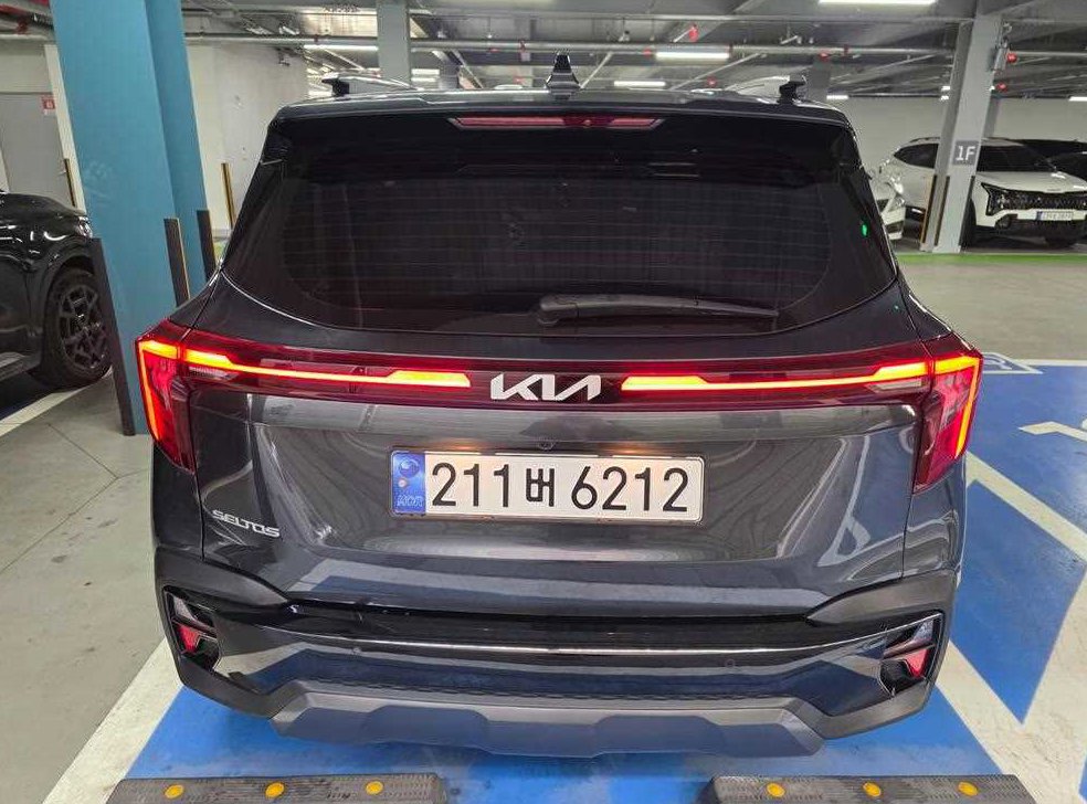 기아 셀토스 가솔린 1.6 터보 2WD 사진 4