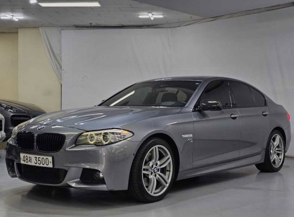 BMW 5시리즈 550i xDrive