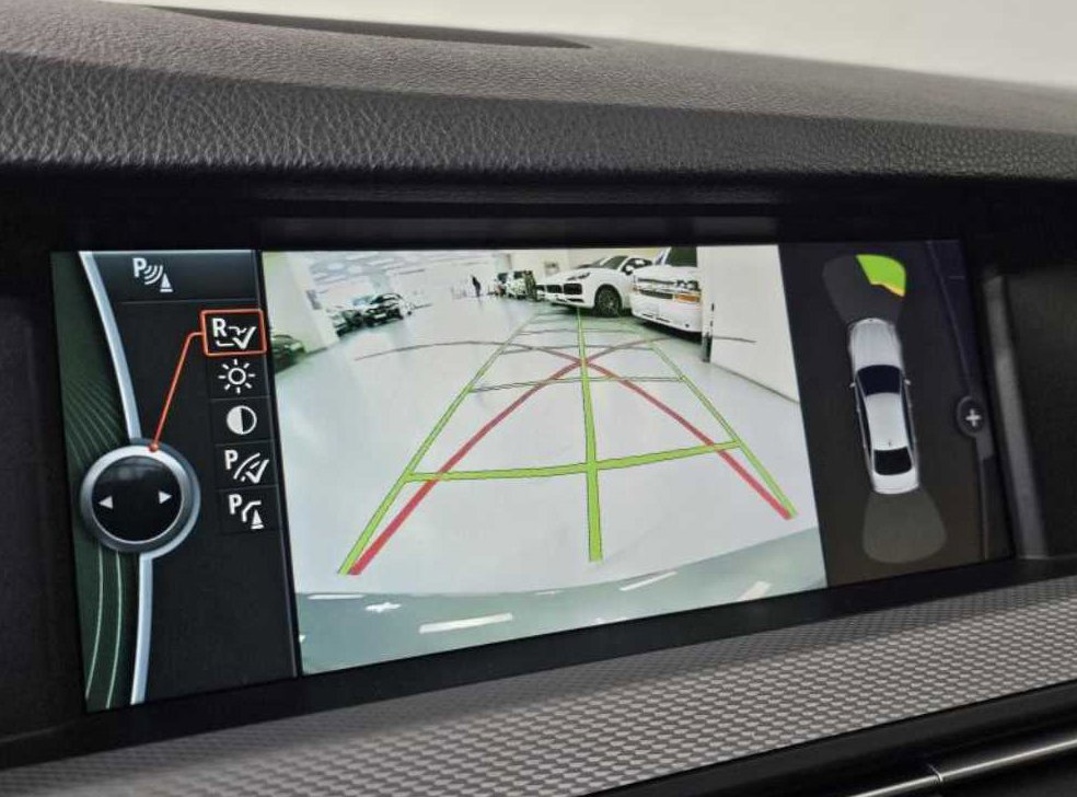 BMW 5시리즈 550i xDrive 사진 11