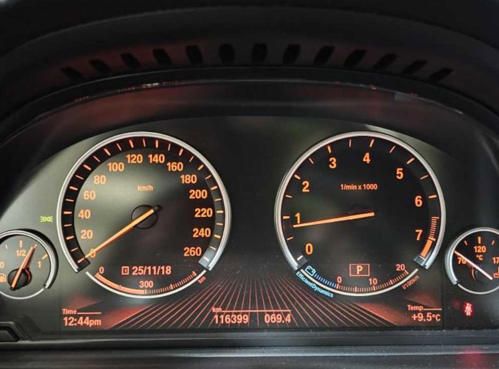 BMW 5시리즈 550i xDrive 사진 6
