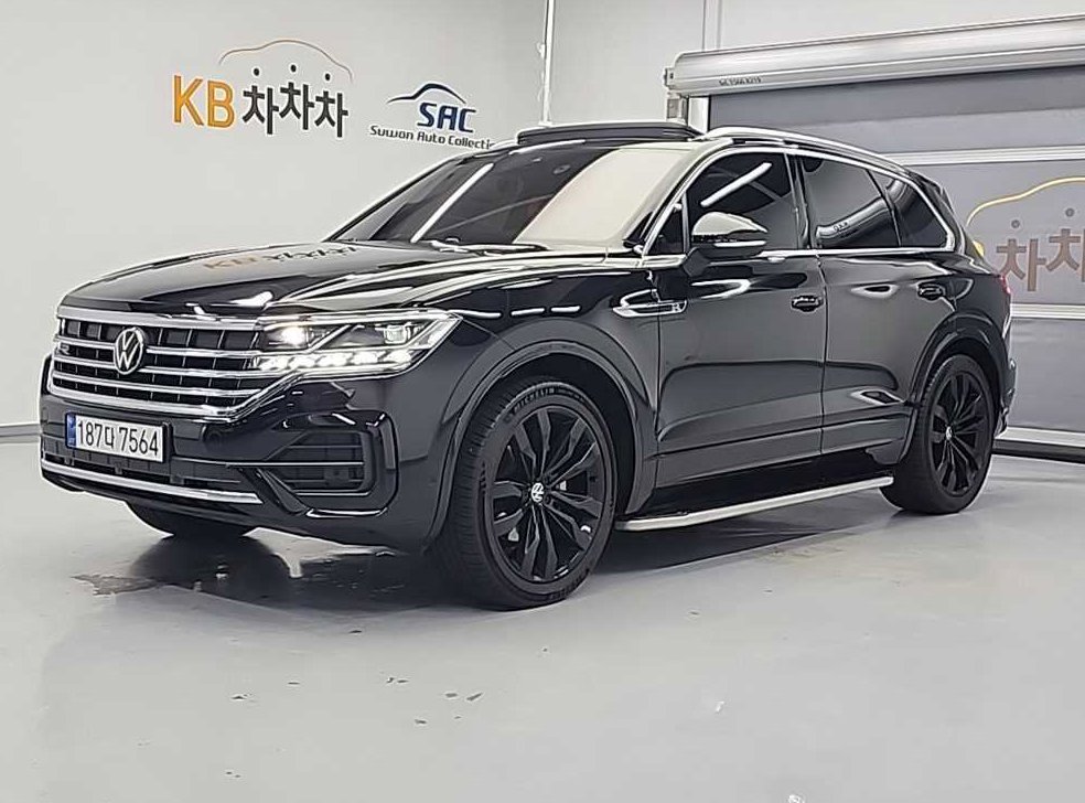 폭스바겐 투아렉 3.0 TDI R라인