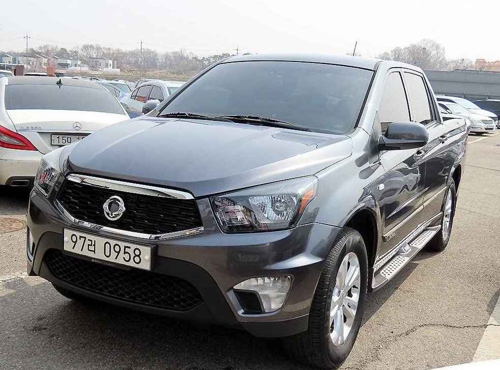 KG모빌리티(쌍용)  코란도 CX7(4WD) 사진 2