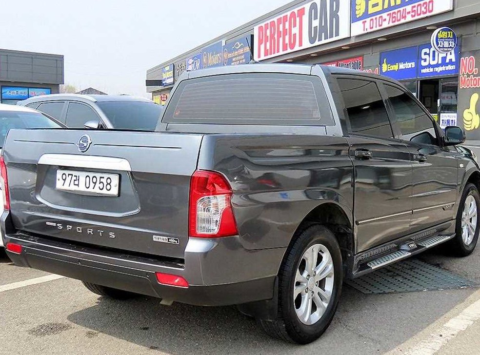 KG모빌리티(쌍용)  코란도 CX7(4WD) 사진 3