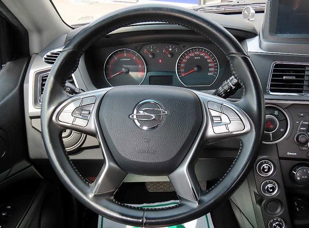 KG모빌리티(쌍용)  코란도 CX7(4WD) 사진 8